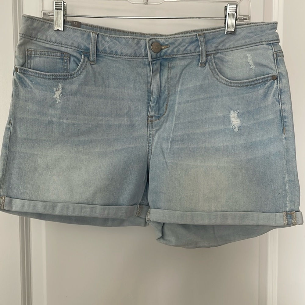 Lauren Conrad Women’s shorts size 12 Light/White wash